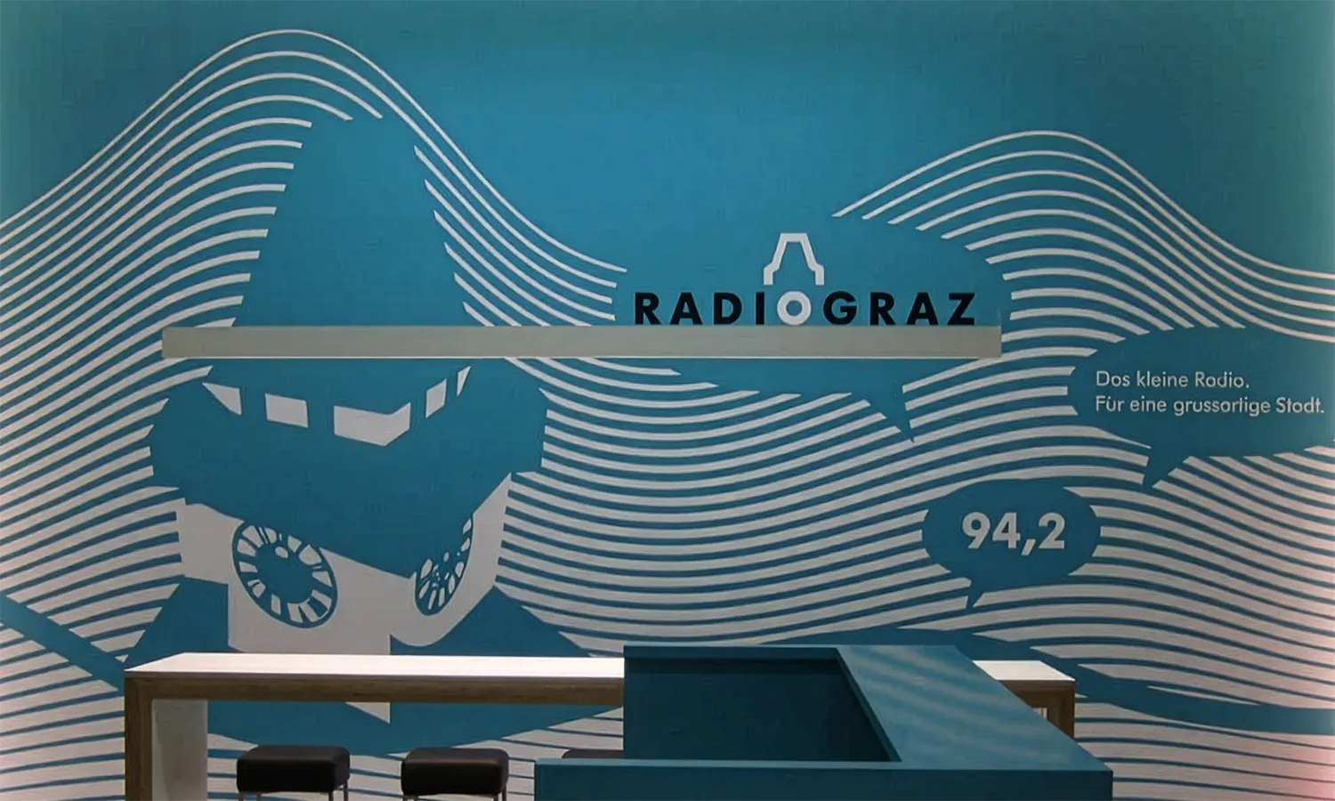 großflächige Wandtapete für Radio Graz
